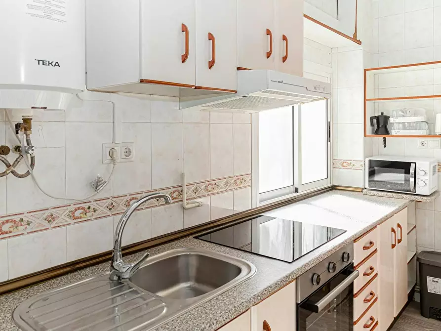 Immagine 8 di Casa indipendente in affitto  in Calle Portugal a Zaragoza