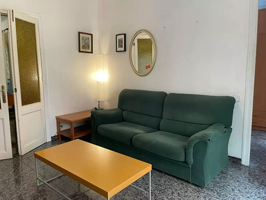 Immagine 3 di Appartamento in affitto  in Carrer de Bordeus a Barcelona