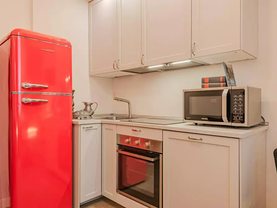 Immagine 3 di Casa indipendente in affitto  in Via Mac Mahon a Milano