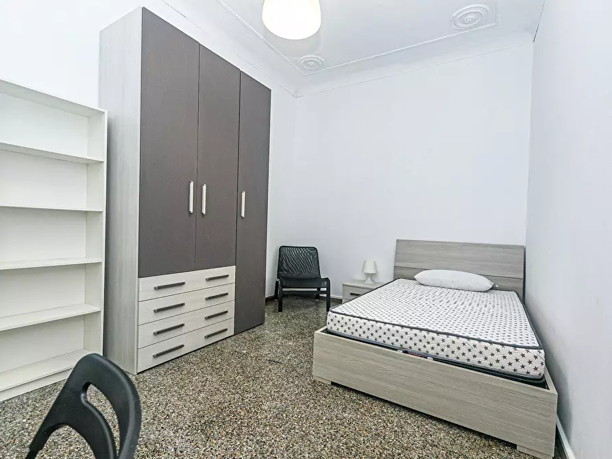 Immagine 2 di Camera in affitto  in Via Paride Salvago a Genova
