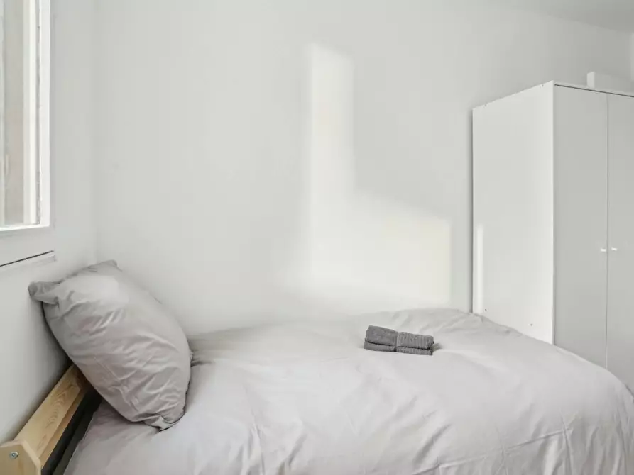 Immagine 4 di Appartamento in affitto  in Rue de la Chapelle a Paris 18