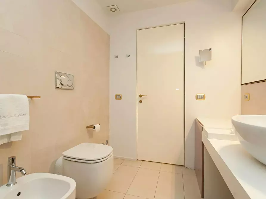 Immagine 10 di Appartamento in affitto  in Via Galvano Fiamma a Milano