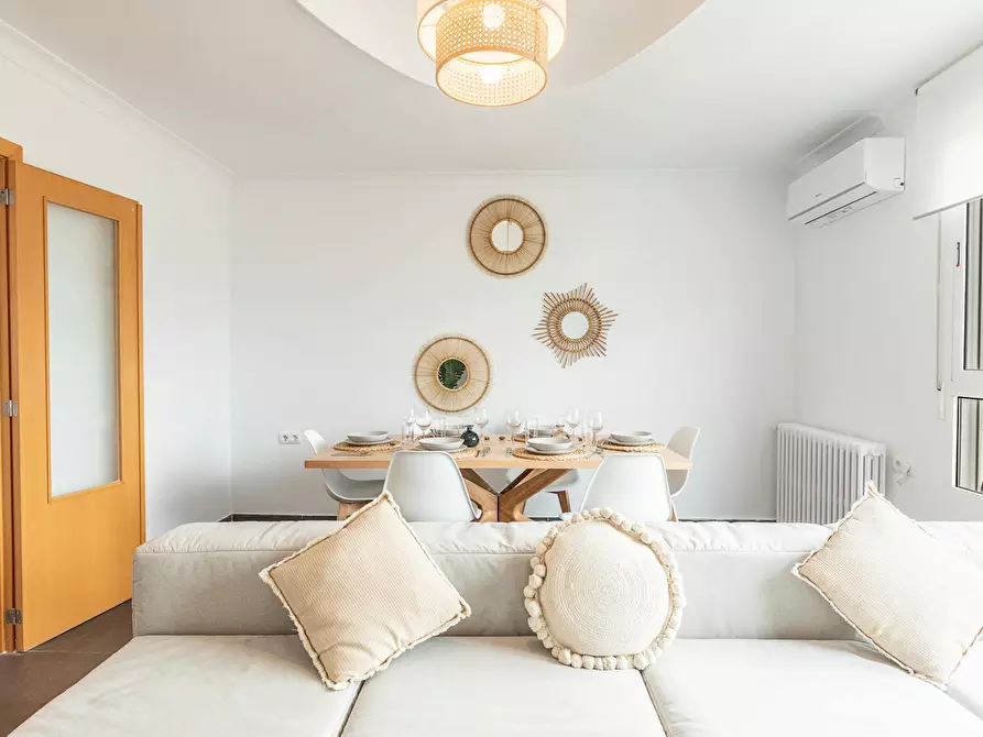 Immagine 8 di Camera in affitto  in Carrer del General Prim a Valencia