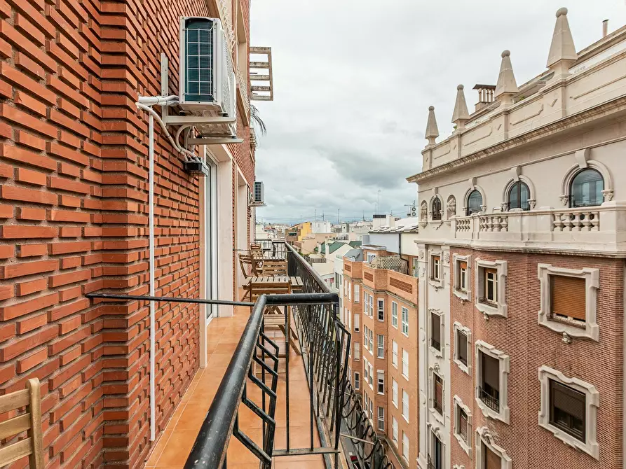 Immagine 10 di Camera in affitto  in Carrer del General Prim a Valencia