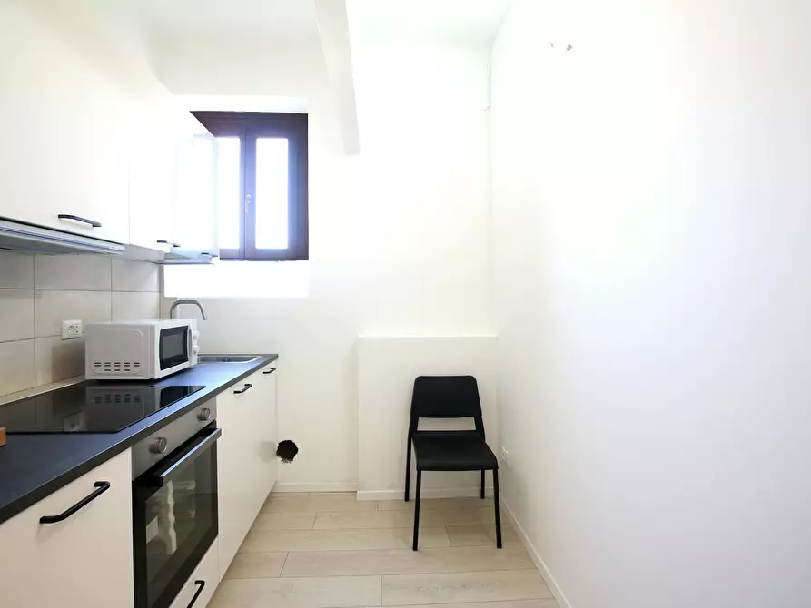 Immagine 10 di Camera in affitto  in Via Giuseppe Soli a Modena