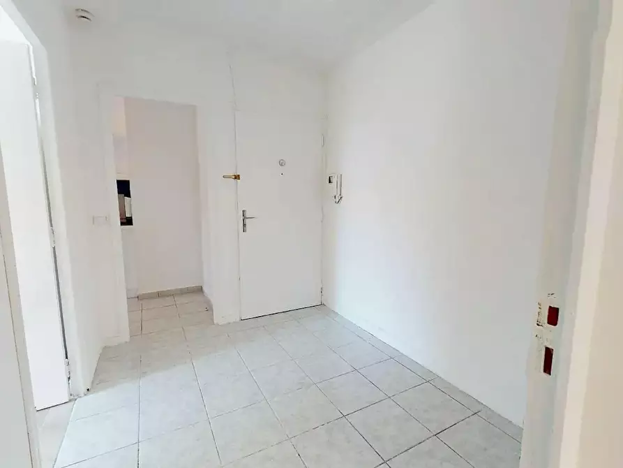 Immagine 8 di Camera in affitto  in Rue Philippe Fabia a Lyon 08