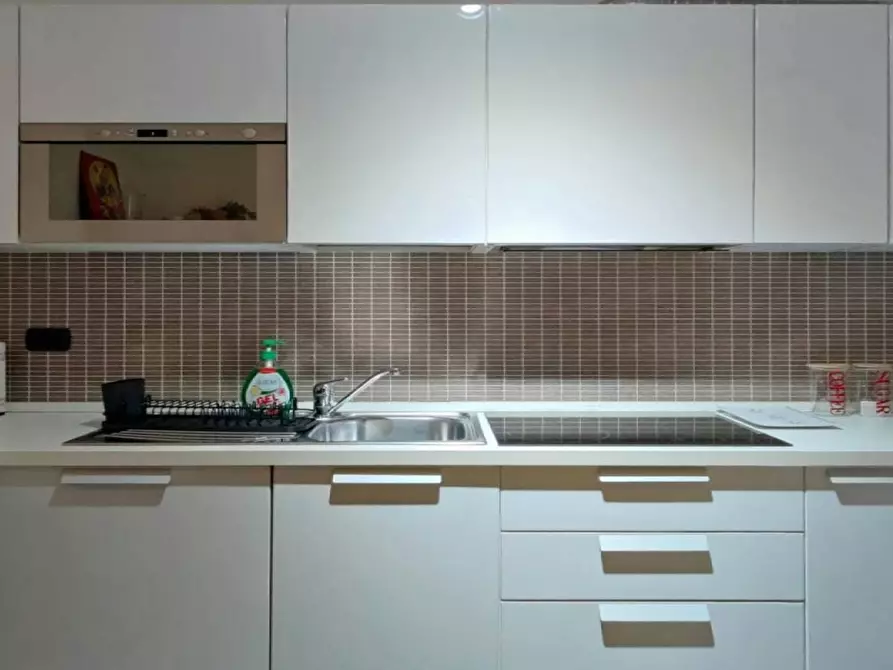 Immagine 8 di Camera in affitto  in Via Circonvallazione a Buccinasco