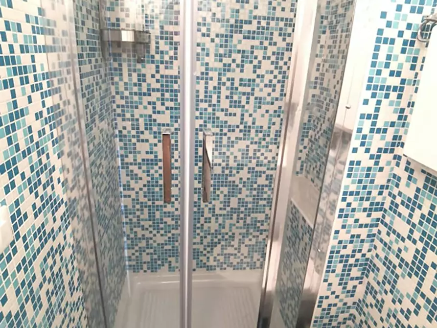 Immagine 9 di Camera in affitto  in Via Magenta a Firenze