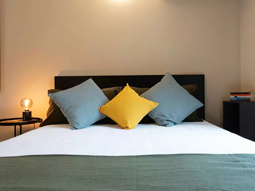 Immagine 10 di Appartamento in affitto  in Via Borgo Dora a Torino