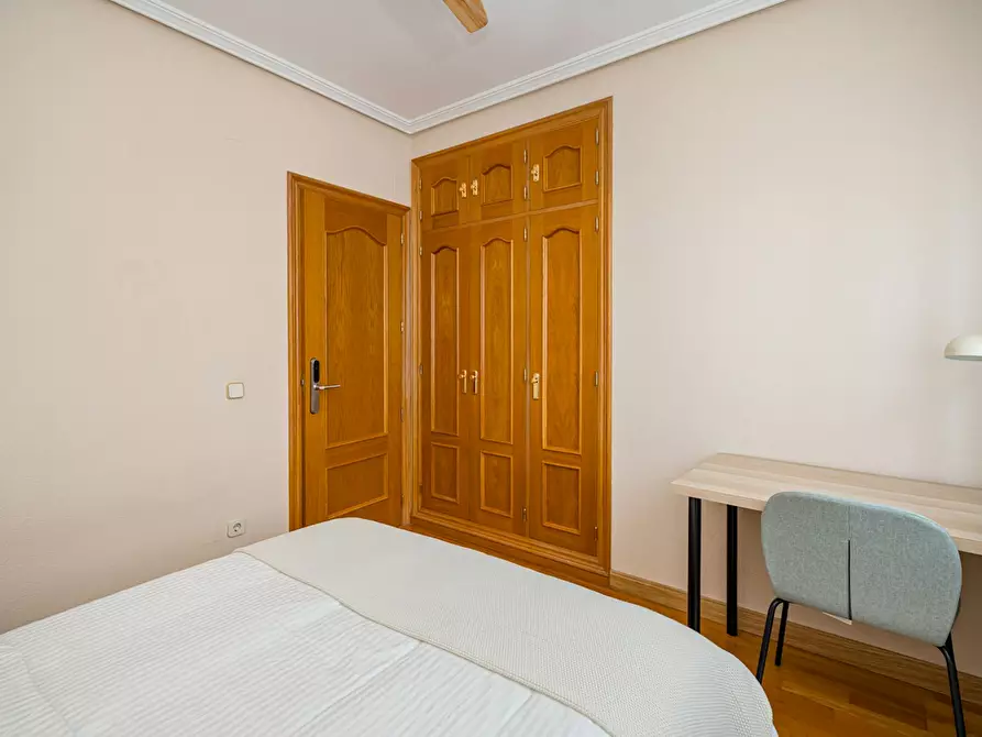 Immagine 2 di Camera in affitto  in Calle de Umbría a Madrid