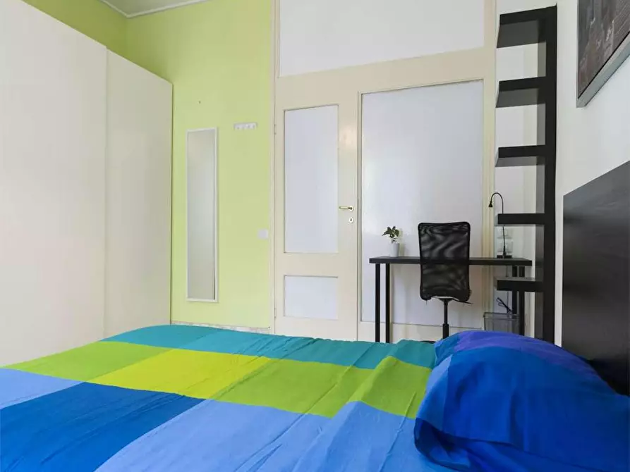 Immagine 5 di Camera in affitto  in Via Vincenzo Monti a Milano