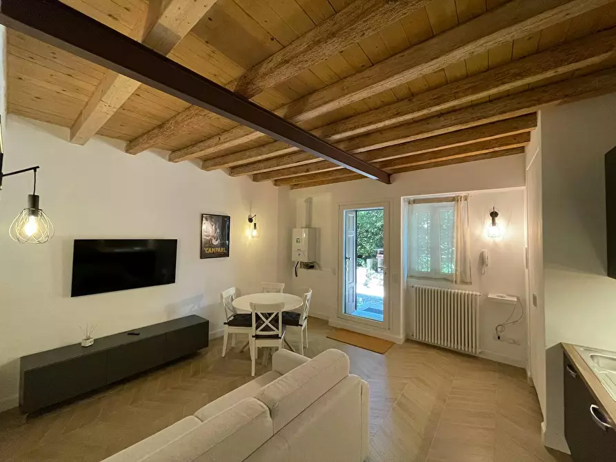 Immagine 2 di Appartamento in affitto  in Via Biella a Milano