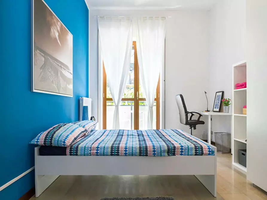 Immagine 7 di Camera in affitto  in Viale Renato Serra a Milano