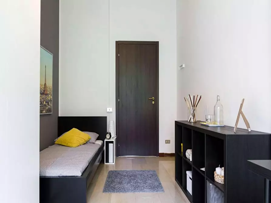 Immagine 2 di Camera in affitto  in Viale Renato Serra a Milano