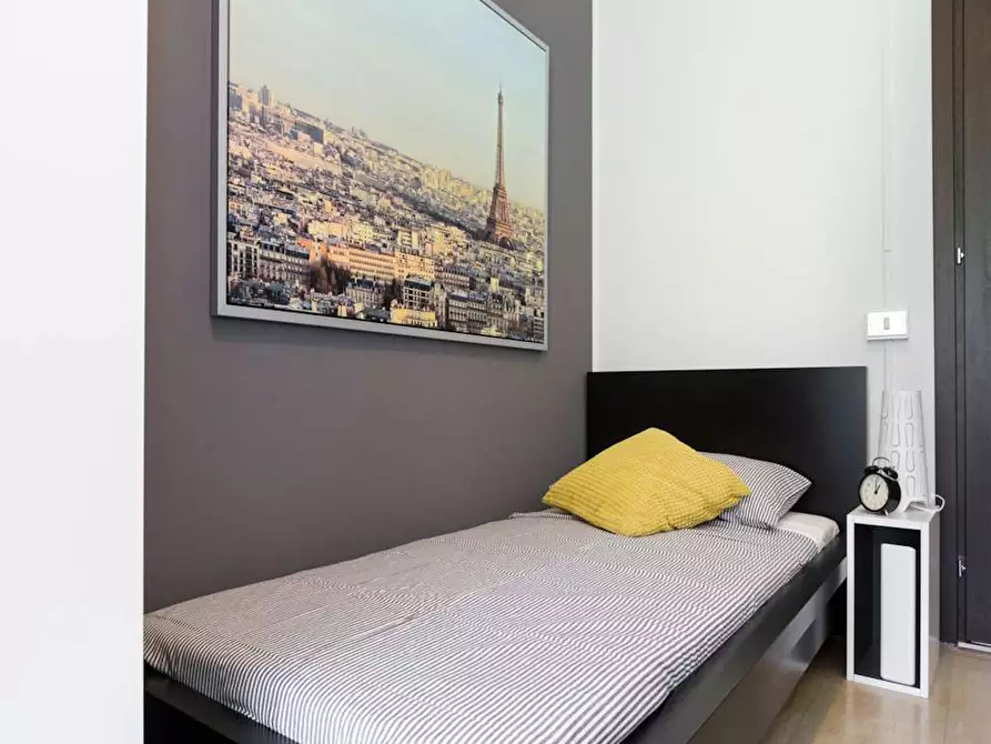 Immagine 3 di Camera in affitto  in Viale Renato Serra a Milano