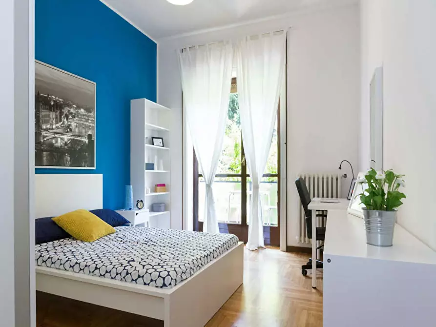 Immagine 8 di Camera in affitto  in Viale Renato Serra a Milano