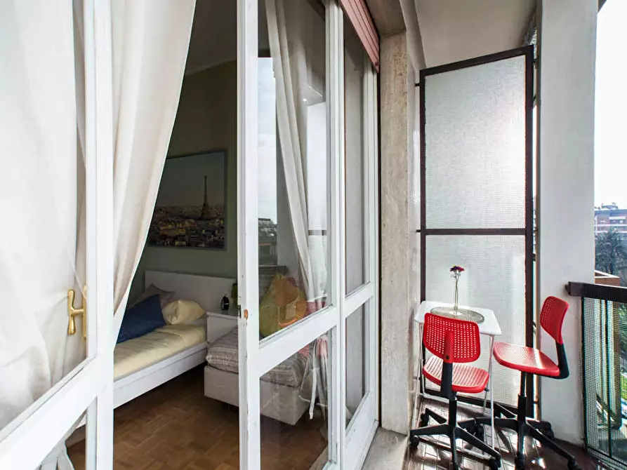 Immagine 1 di Camera in affitto  in Via Don Carlo Gnocchi a Milano