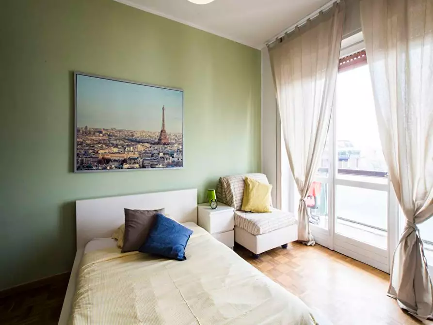 Immagine 2 di Camera in affitto  in Via Don Carlo Gnocchi a Milano