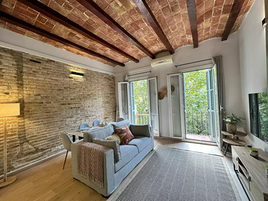 Immagine 1 di Appartamento in affitto  in Carrer de Cartagena a Barcelona