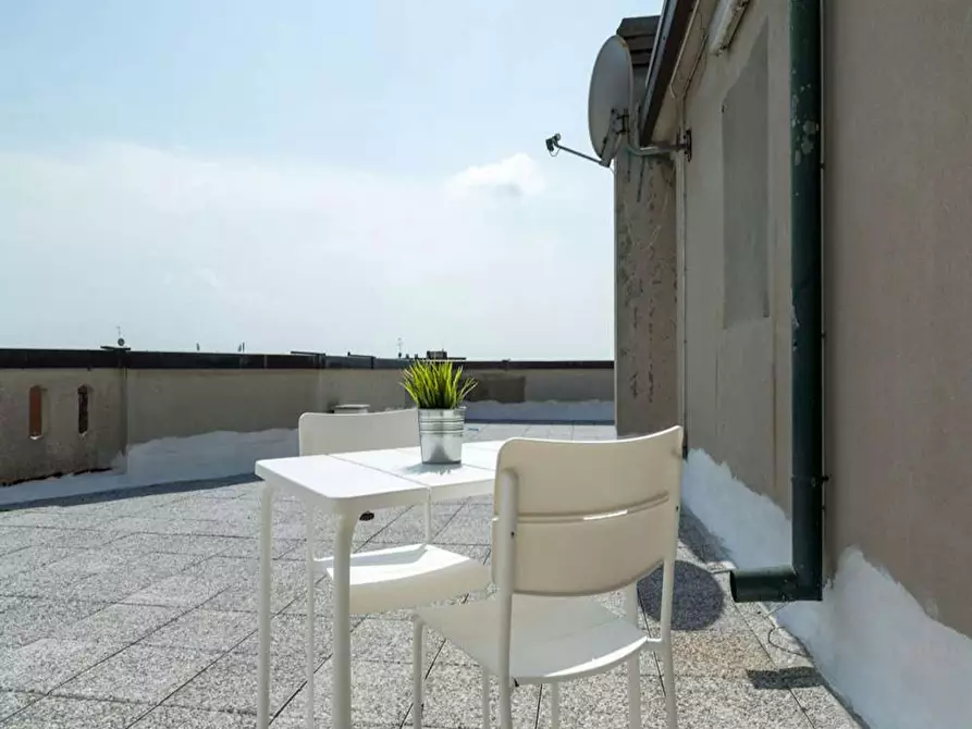 Immagine 4 di Camera in affitto  in Via dei Salici a Buccinasco