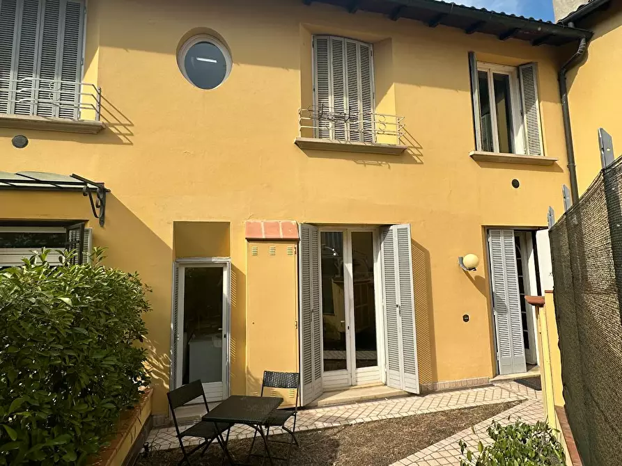 Immagine 6 di Camera in affitto  in Via de' Carbonesi a Bologna