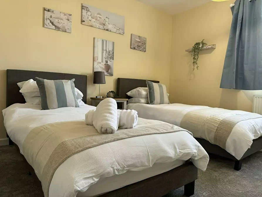 Immagine 6 di Casa indipendente in affitto  in Tile Cross Road a 