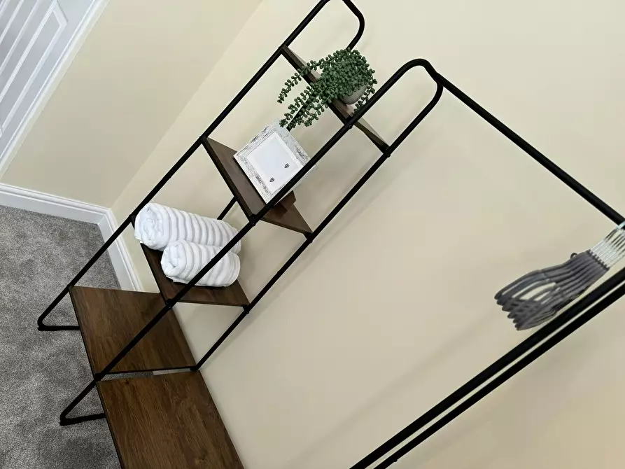 Immagine 3 di Casa indipendente in affitto  in Tile Cross Road a 