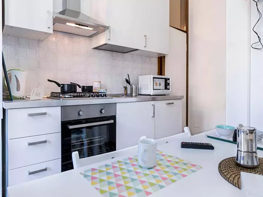 Immagine 9 di Camera in affitto  in Via Giuseppe Frua a Milano