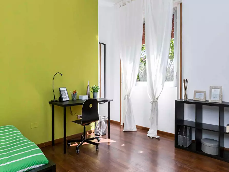 Immagine 4 di Camera in affitto  in Via Giuseppe Frua a Milano