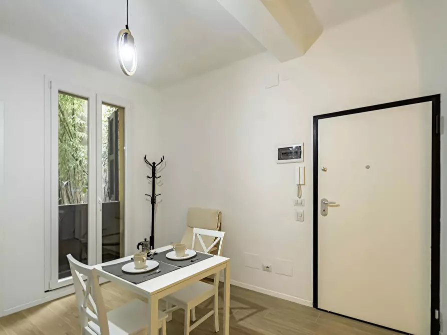 Immagine 7 di Appartamento in affitto  in Via dell'Oro a Bologna