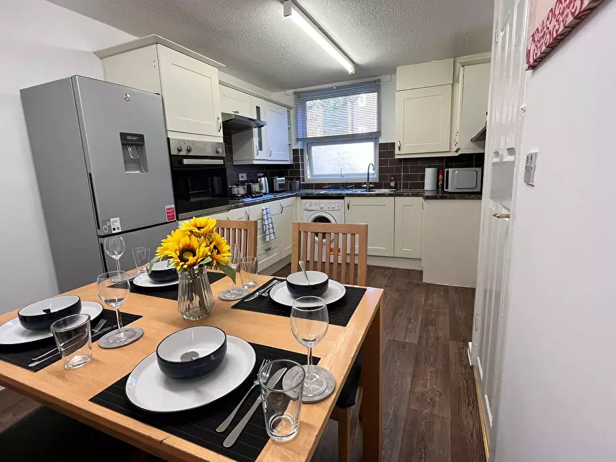 Immagine 8 di Casa indipendente in affitto  in Aspen Green a Crayford