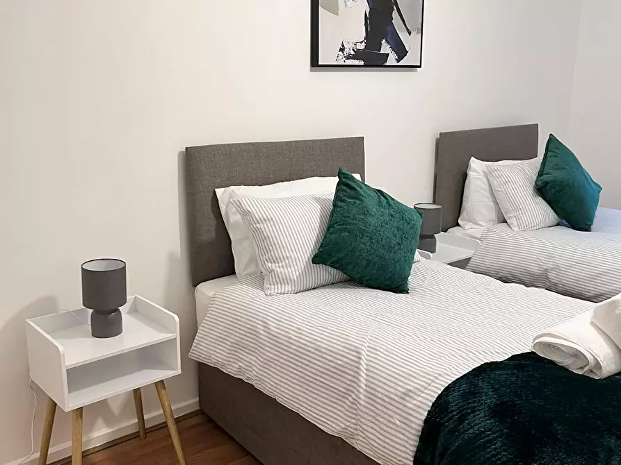 Immagine 4 di Casa indipendente in affitto  in Aspen Green a Crayford