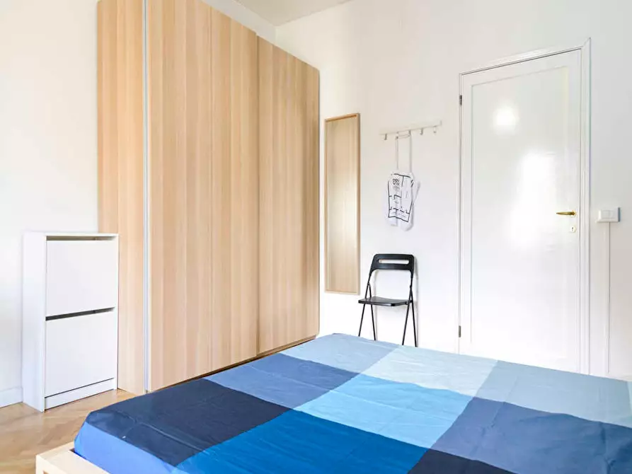 Immagine 6 di Camera in affitto  in Viale Andrea Doria a Milano