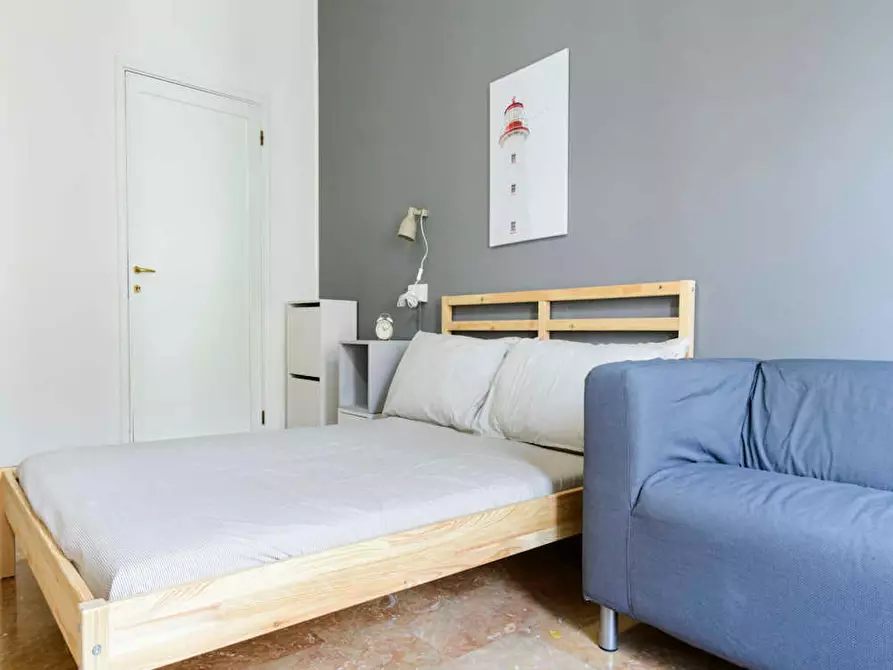 Immagine 4 di Camera in affitto  in Viale Andrea Doria a Milano