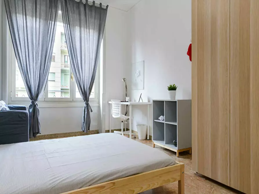 Immagine 3 di Camera in affitto  in Viale Andrea Doria a Milano