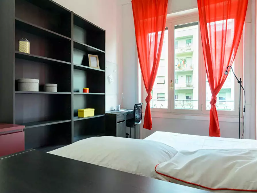 Immagine 2 di Camera in affitto  in Viale Andrea Doria a Milano