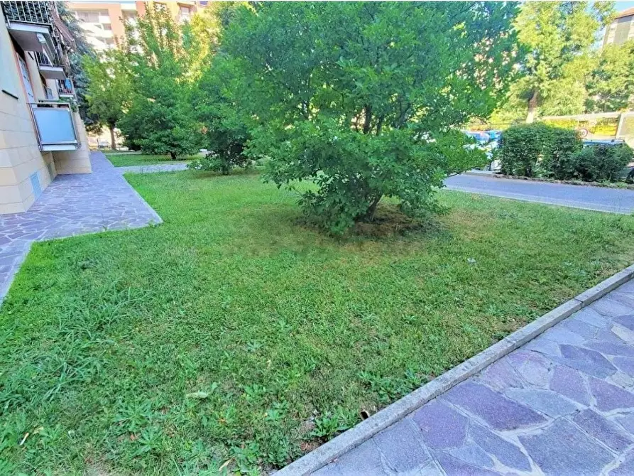 Immagine 9 di Camera in affitto  in Via Appennini a Milano