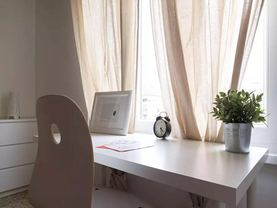 Immagine 6 di Camera in affitto  in Viale Carlo Espinasse a Milano