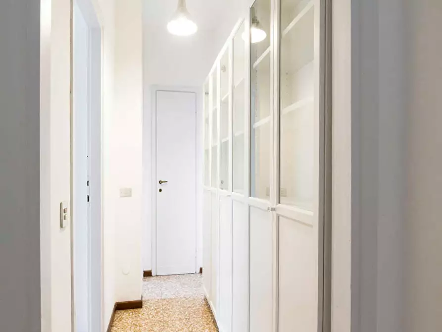 Immagine 9 di Camera in affitto  in Viale Carlo Espinasse a Milano