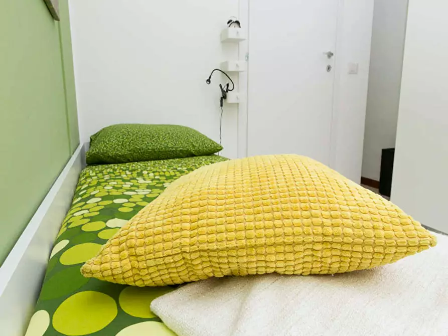 Immagine 2 di Camera in affitto  in Viale Carlo Espinasse a Milano