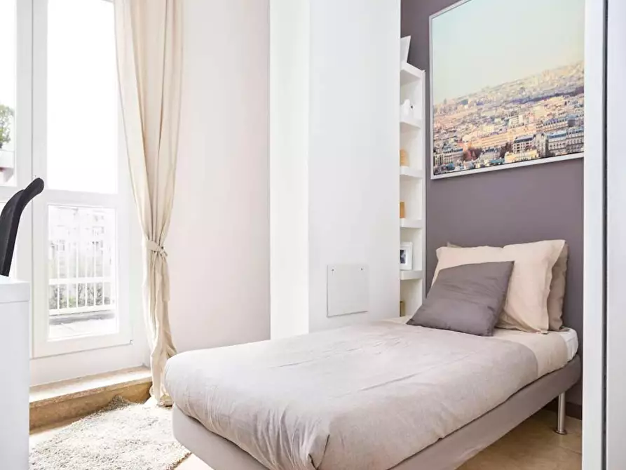 Immagine 1 di Camera in affitto  in Viale Carlo Espinasse a Milano