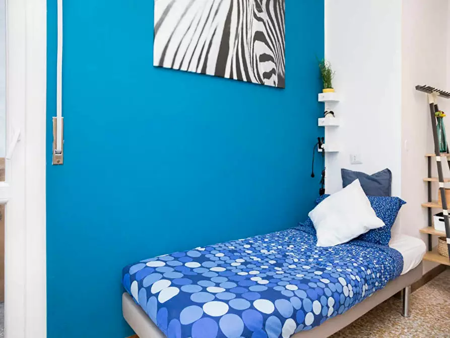 Immagine 6 di Camera in affitto  in Viale Carlo Espinasse a Milano