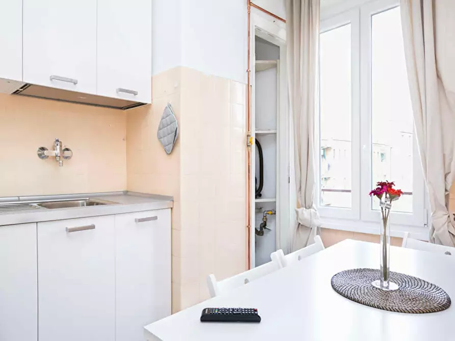 Immagine 10 di Camera in affitto  in Viale Carlo Espinasse a Milano