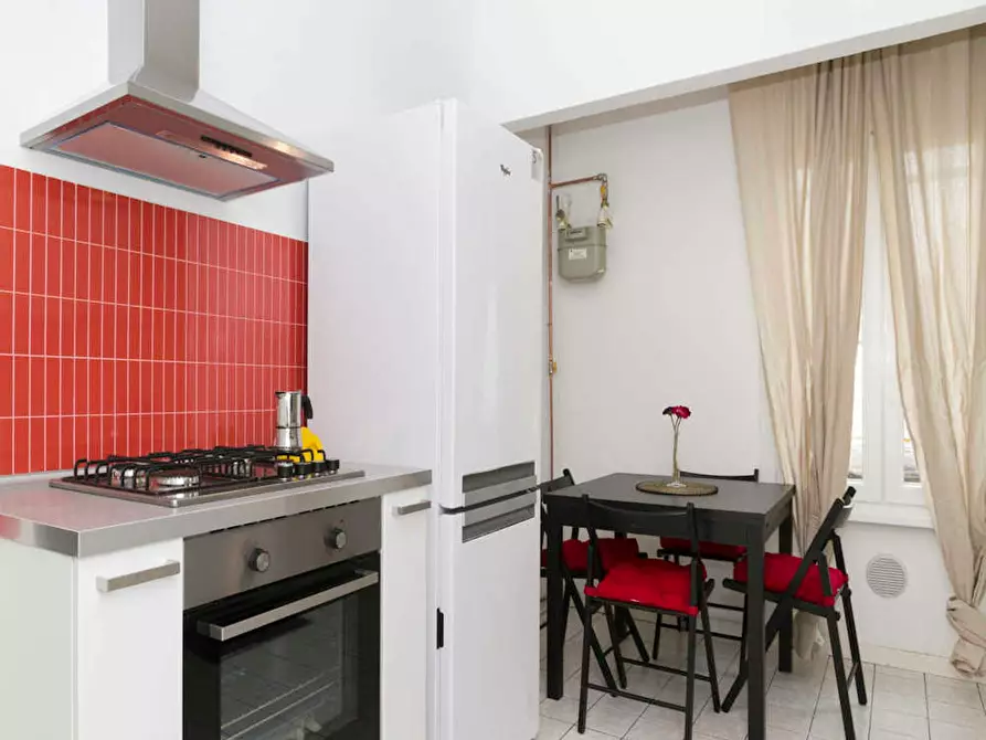 Immagine 10 di Camera in affitto  in Viale Carlo Espinasse a Milano