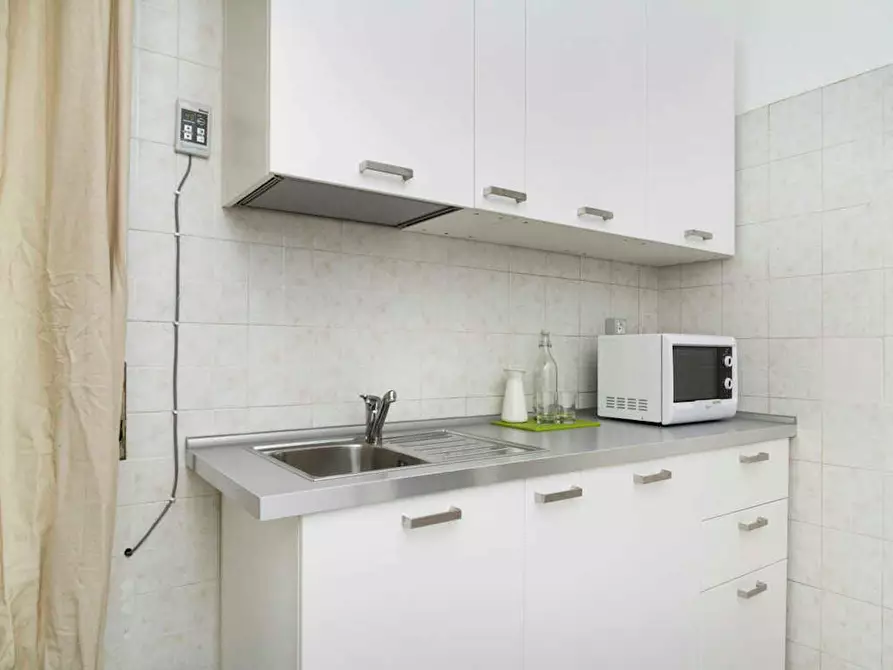 Immagine 10 di Camera in affitto  in Viale Carlo Espinasse a Milano