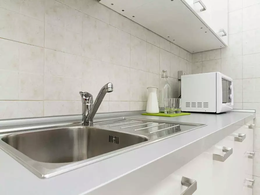 Immagine 9 di Camera in affitto  in Viale Carlo Espinasse a Milano