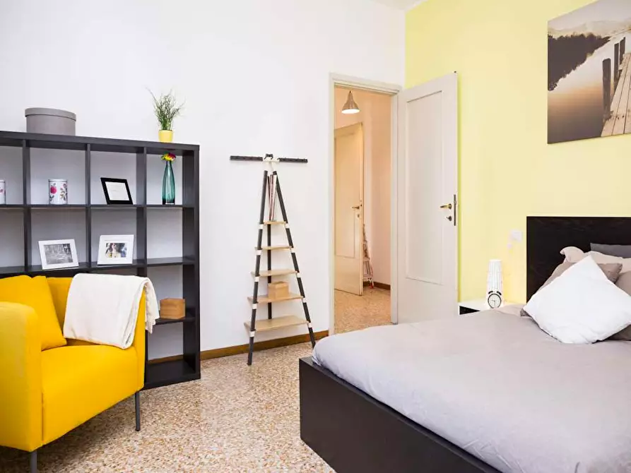 Immagine 3 di Camera in affitto  in Viale Carlo Espinasse a Milano