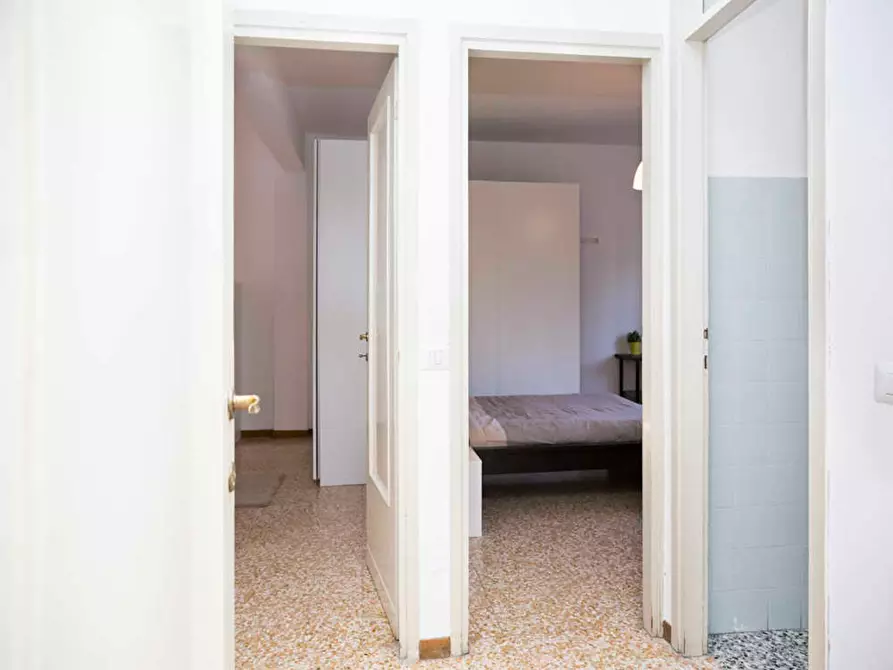 Immagine 8 di Camera in affitto  in Viale Carlo Espinasse a Milano