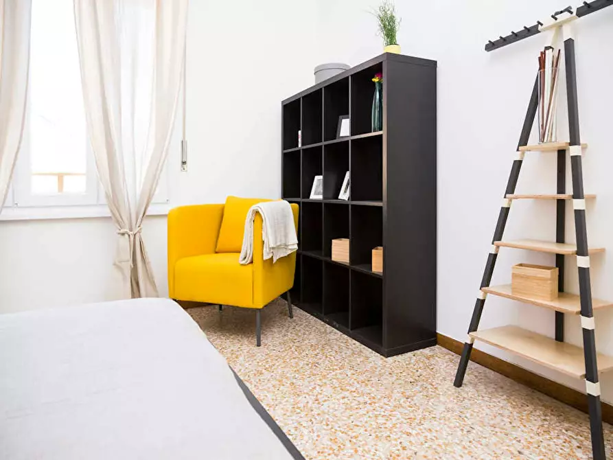 Immagine 4 di Camera in affitto  in Viale Carlo Espinasse a Milano