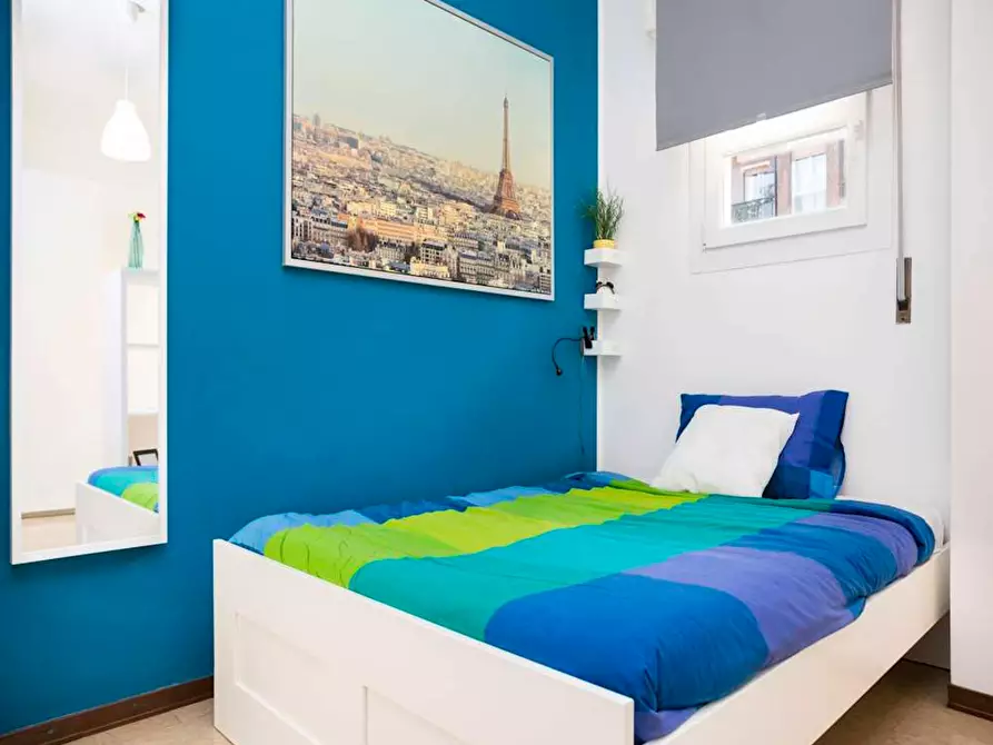 Immagine 1 di Camera in affitto  in Viale Carlo Espinasse a Milano